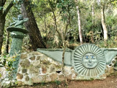 Bosc d'escultures de Joan Carolà